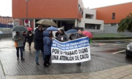 Trabajadores de los centros de Asturias