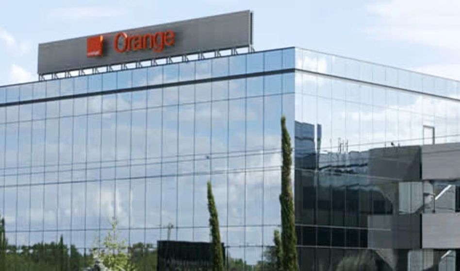Las personas trabajadoras de Orange continúan la negociación del nuevo convenio