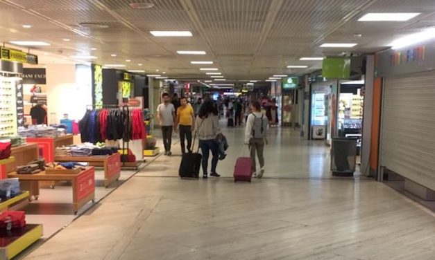 Huelga de limpieza en Barajas