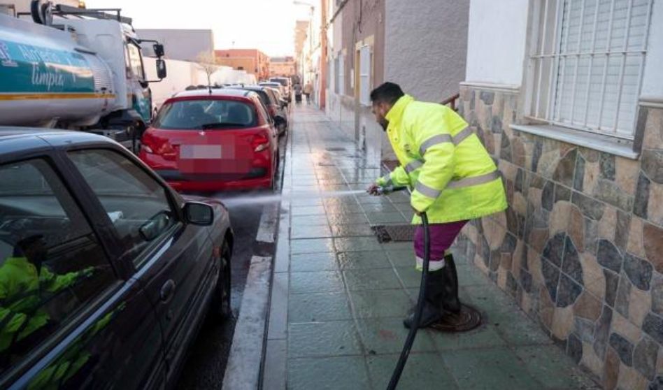 La justicia tumba la primera de las sanciones que desataron la guerra interna en la limpieza