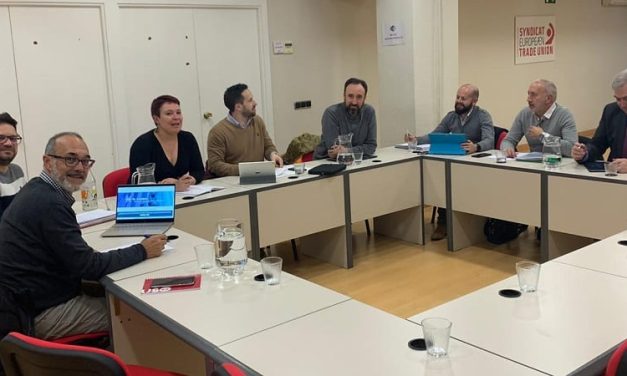 Reunión en la sede de USO on el objetivo de iniciar los contactos con el Gobierno