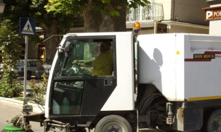 Trabajadores de parques y jardines de Almería denuncian su situación de desprotección frente al coronavirus