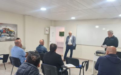 Inaugurado el curso de conducción en situaciones de emergencia para el colectivo de transportistas de carga pesada por carretera