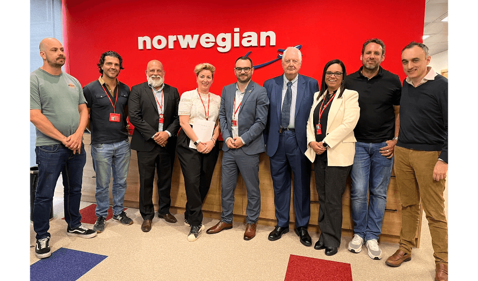 USO firma el II Convenio Colectivo de tripulantes de cabina de Norwegian